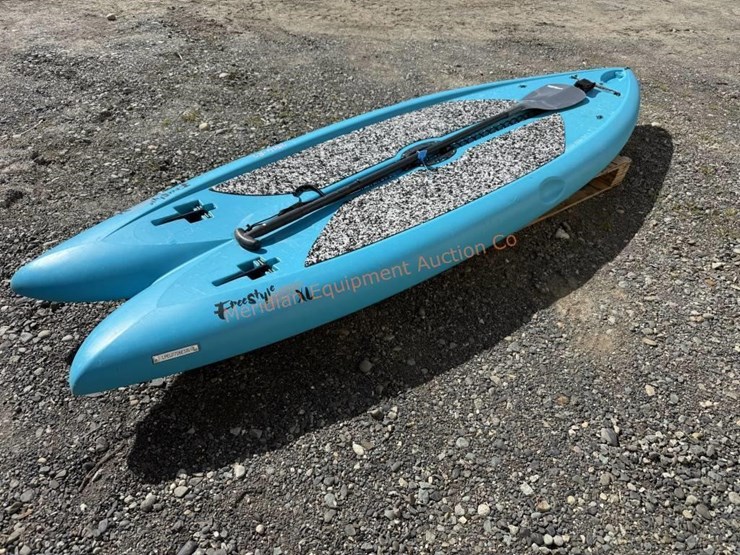 8'-freestyle-xl-paddle-board-w/-paddle-image-5