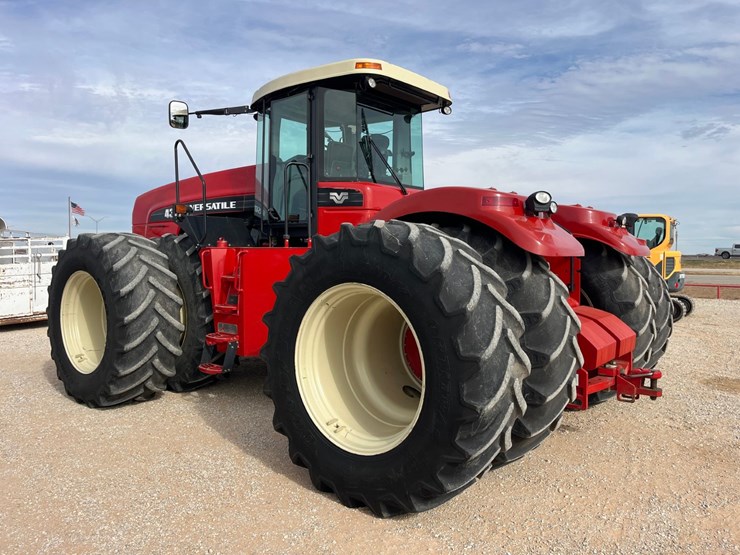 2009-versatile-435-image-19