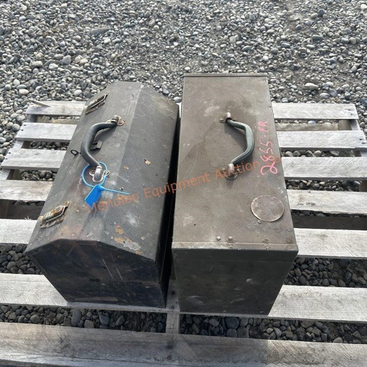 2- Metal Toolboxes