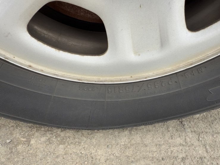 2012-chevrolet-colorado-image-18