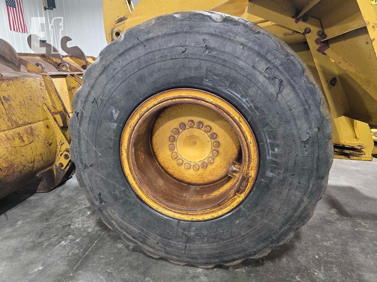 2006-caterpillar-938g-image-24