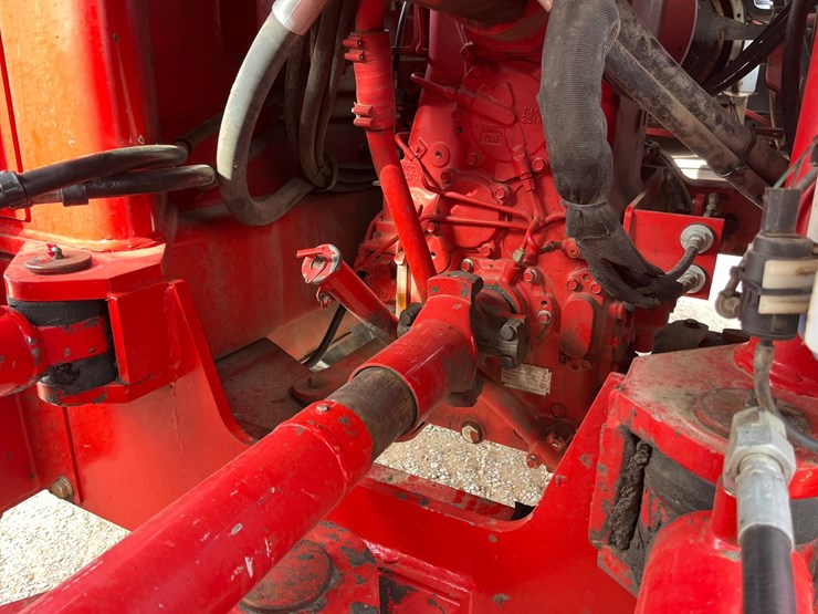 2009-versatile-435-image-13