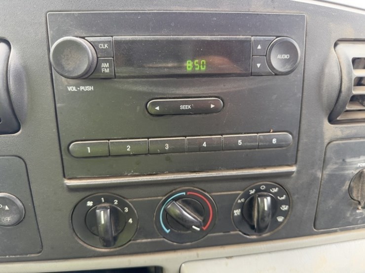 2006-ford-f250-xl-image-30