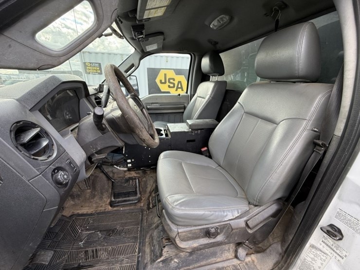 2013-ford-f550-sd-image-20