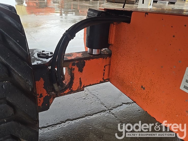 2008-jlg-400s-image-20