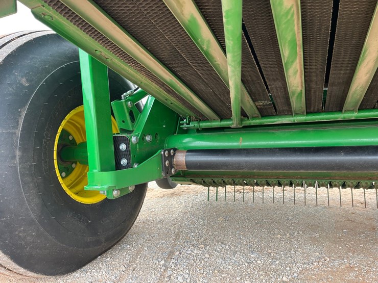 2023-john-deere-460m-image-14