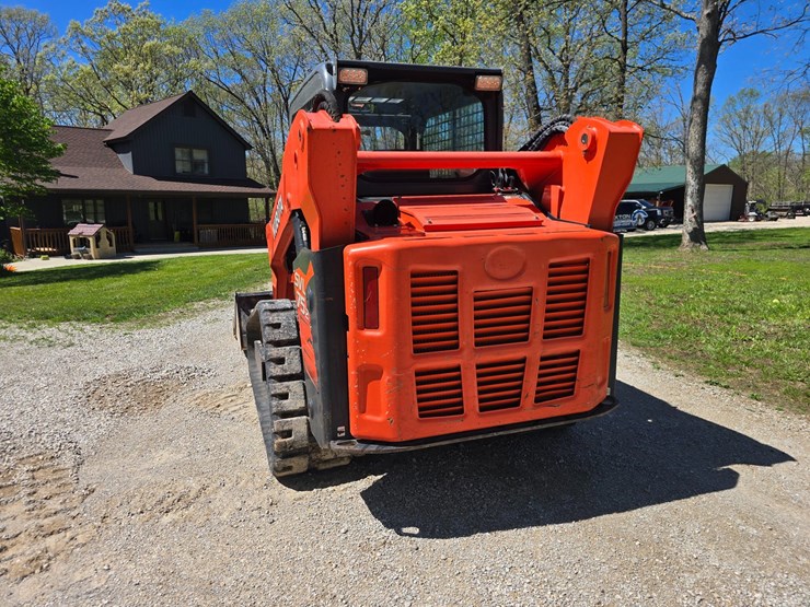 kubota-svl75-2-image-9