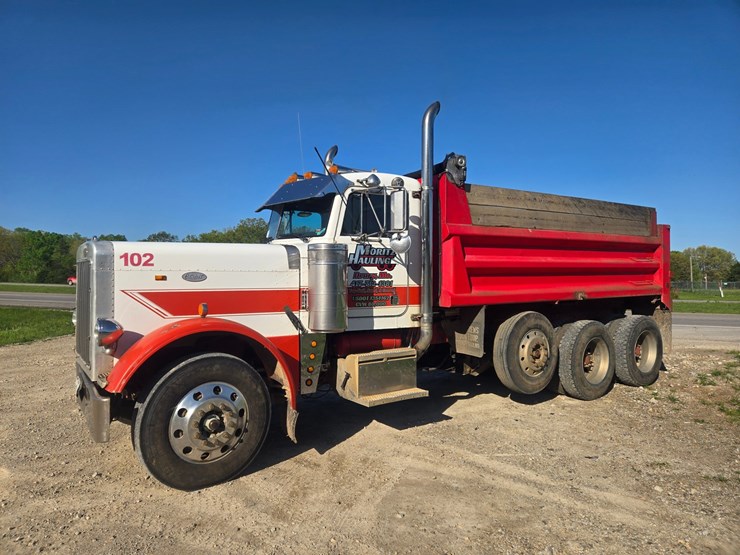 1987-peterbilt-379-image-4