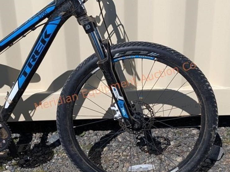 trek-3700-3-series-bike-image-10