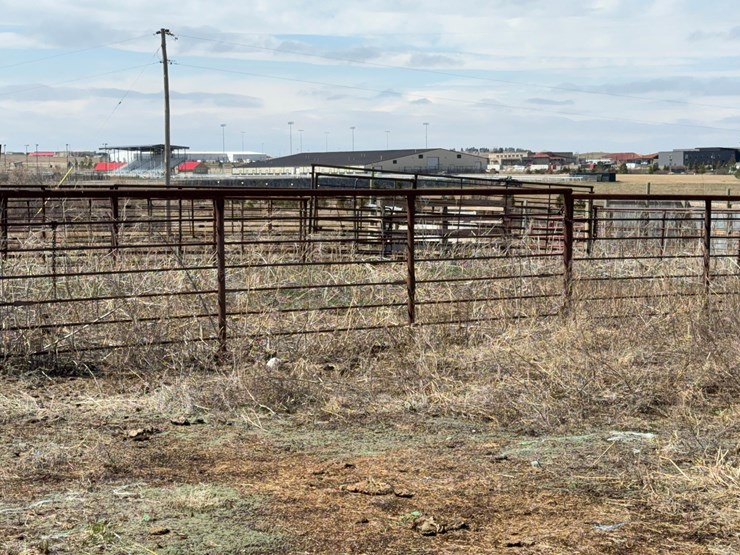 freestanding-panels-image-1