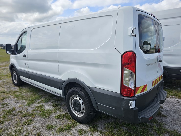 2018-ford-transit-image-4