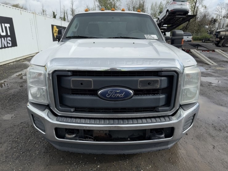 2016-ford-f350-image-8