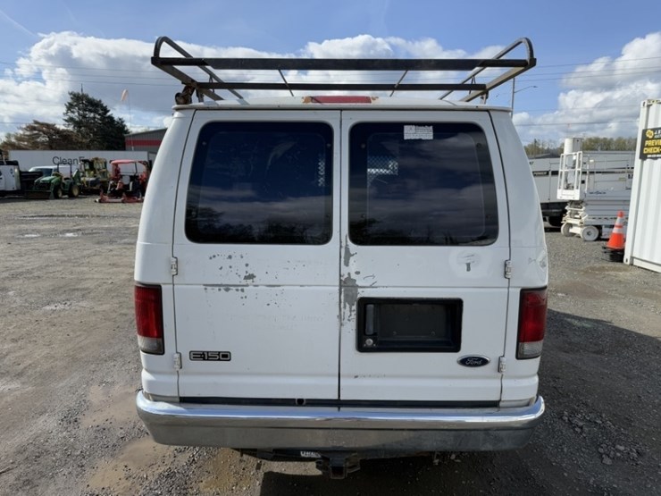 2005-ford-e150-image-5