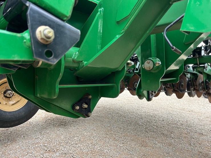 2021-great-plains-bd7600hd-30-image-26