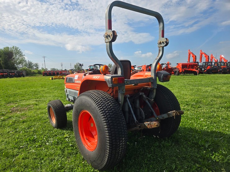 kubota-l3830-image-8