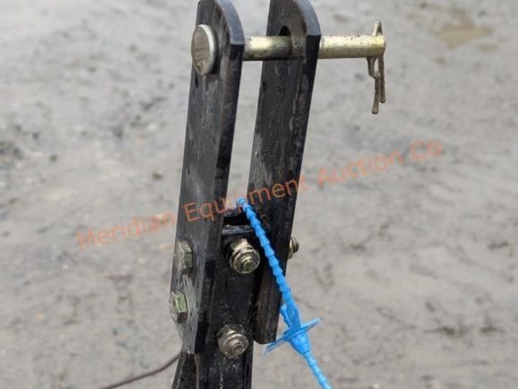 craftsman-lawn-thatcher-image-6