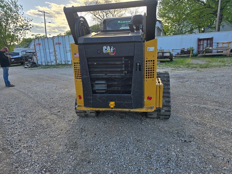 2023-caterpillar-299d3-xe-image-13