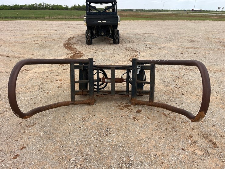 new-holland-b27p-image-15