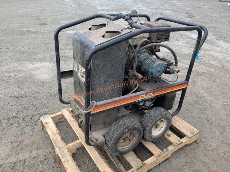 mi-t-m-3504-hot-pressure-washer-image-13