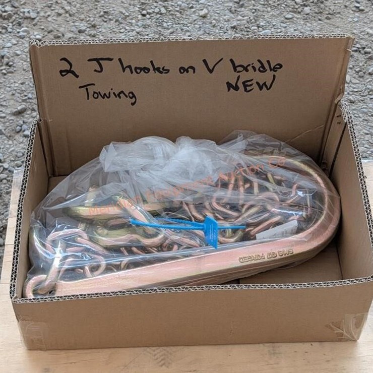 2- Towing J Hooks on V Bridle