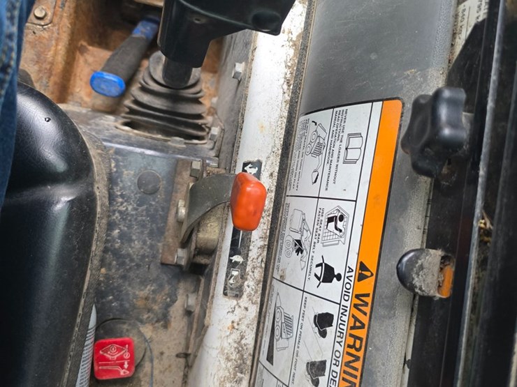 bobcat-s175-image-36