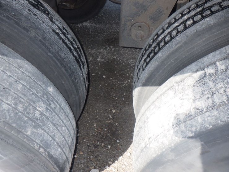 2014-utility-reefer-image-16