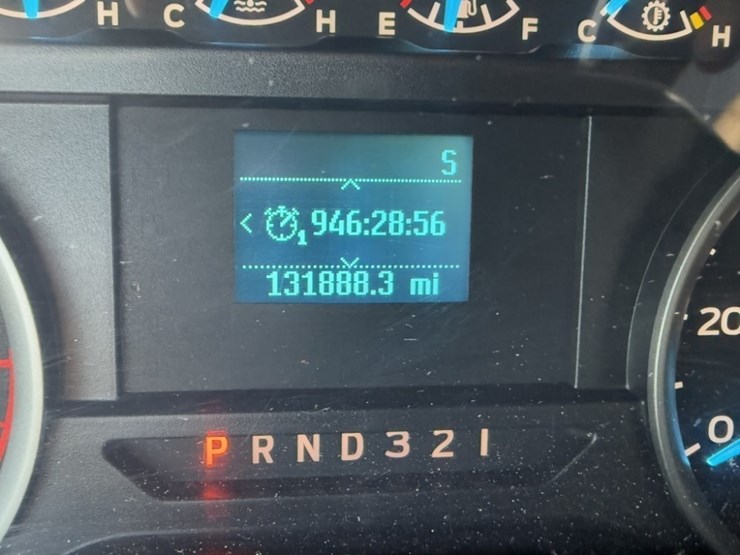 2017-ford-f150-xlt-image-30