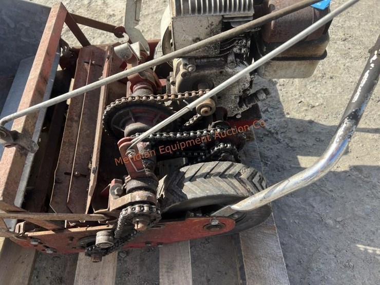 20"-greens-keeper-rotary-mower-image-5