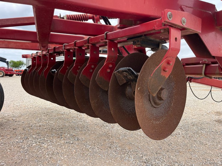 2005-sunflower-1321-image-5