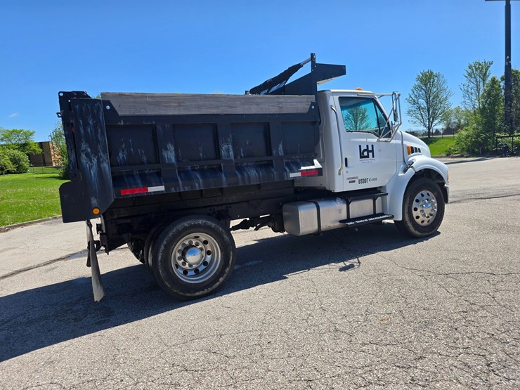 2009-sterling-acterra-image-18