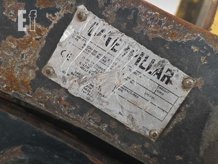 2005-caterpillar-420d-it-image-18