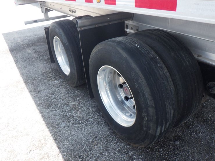 2023-fontaine-flatbed-image-6