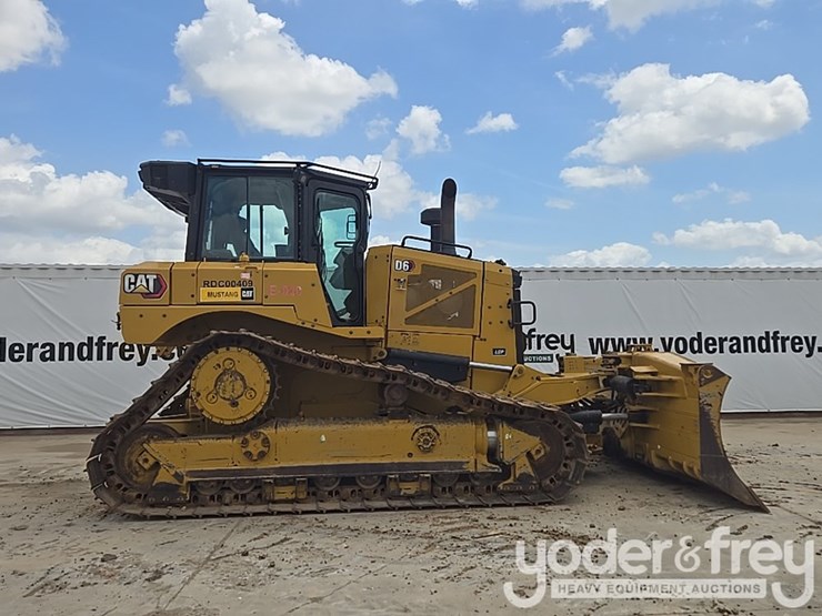 2019-caterpillar-d6-lgp-image-6