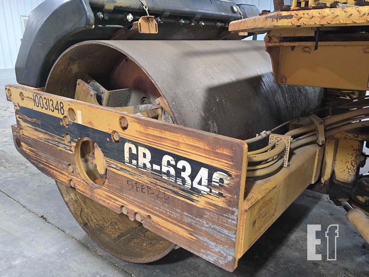 2001-caterpillar-cb-634c-image-16