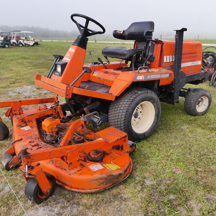 KUBOTA F2000