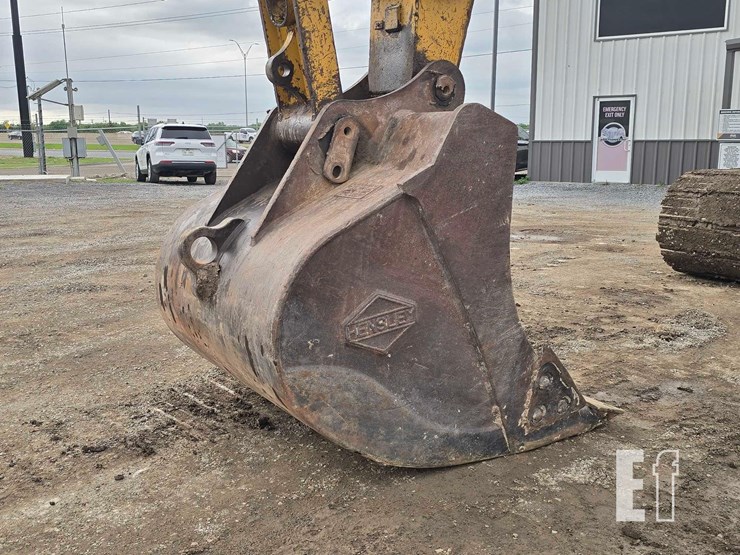 2007-caterpillar-328d-lcr-image-11