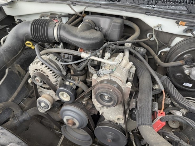 2006-chevrolet-silverado-1500-image-12