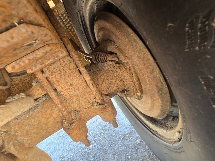 2011-ford-f350-image-52