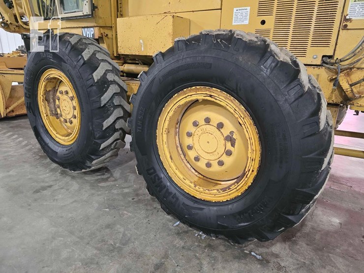 1997-caterpillar-143h-image-25