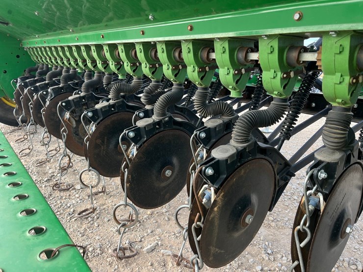 2016-john-deere-bd1110-image-9