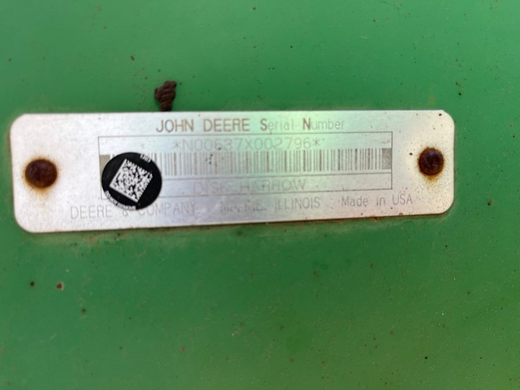 2000-john-deere-637-image-16