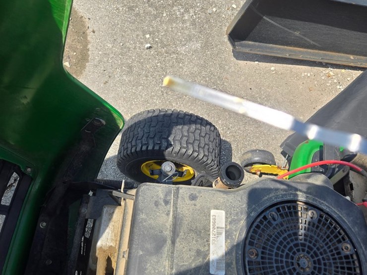 john-deere-l111-image-15