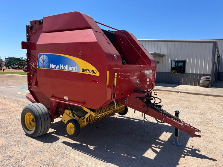 2007-new-holland-br7090-image-5