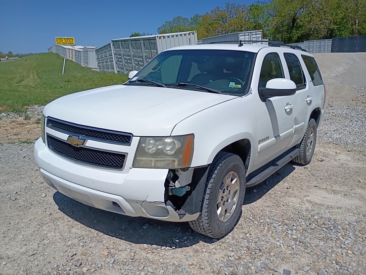 2008-chevrolet-tahoe-image-1