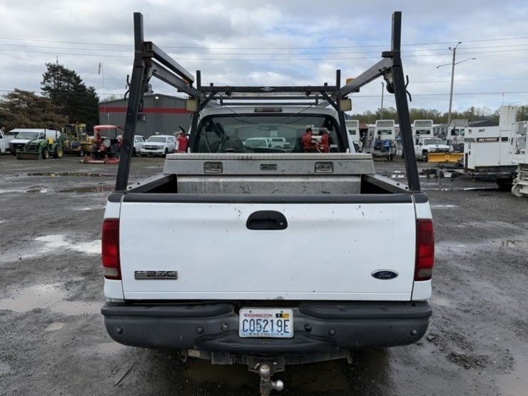 2006-ford-f250-xl-image-4