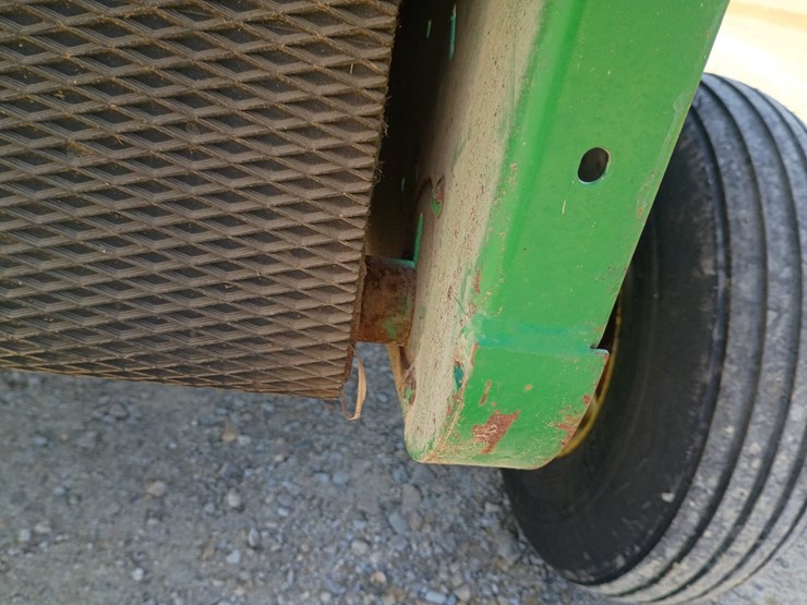 john-deere-456-image-43