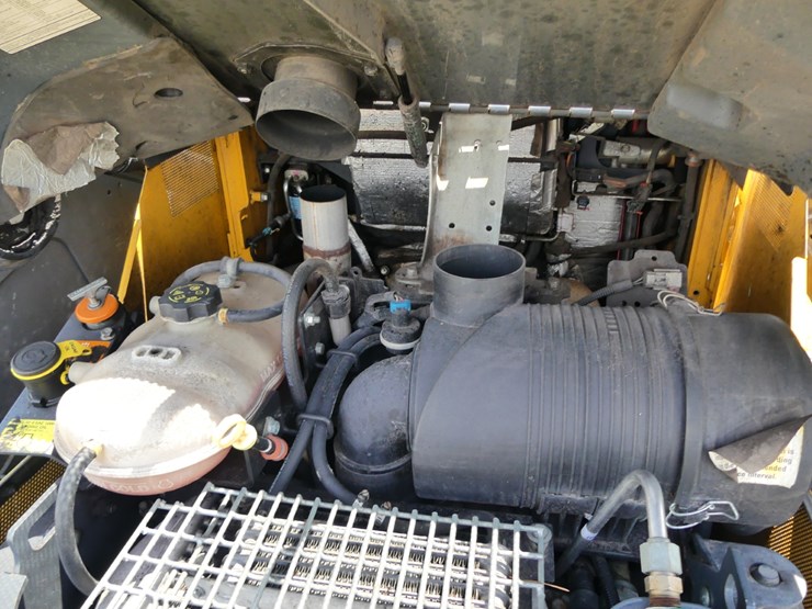 2017-deere-333g-image-9