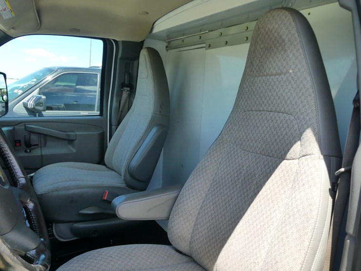 2020-utility-van-image-7