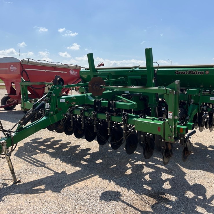 2004 GREAT PLAINS 1510