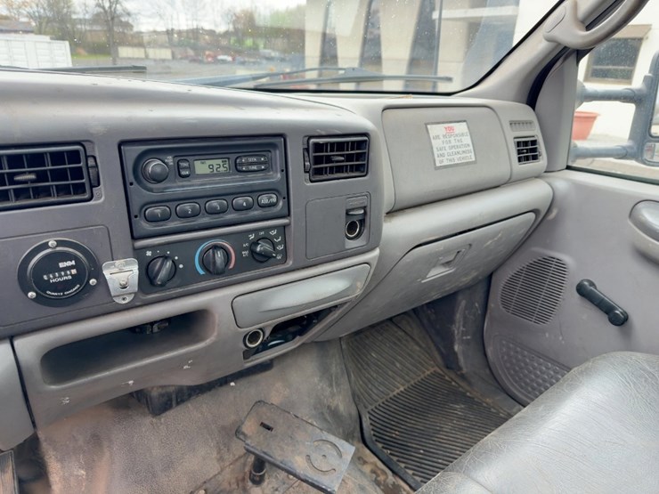 1999-ford-f450-image-18